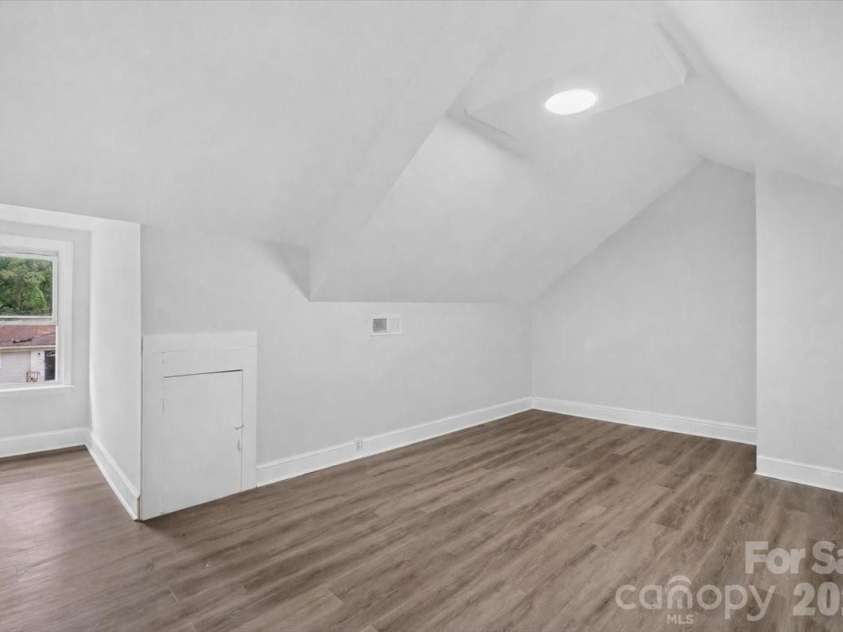 2048 Simmons Street, Gastonia, NC 28052.  MLS# CAR4427061, YatesRealty ID 53987. 
