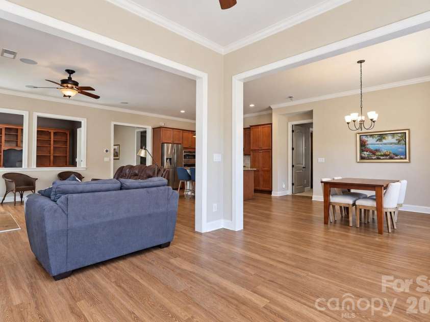 171 Chimney Rock Court, Denver, NC 28037.  MLS# CAR4422972, YatesRealty ID 53988. 