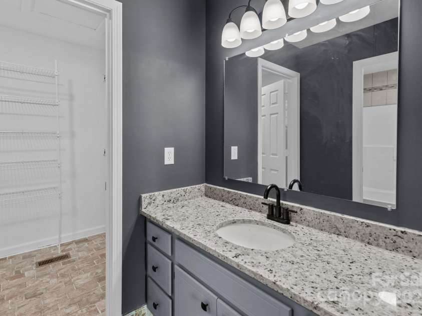 700 Leonard Avenue, Kannapolis, NC 28081.  MLS# CAR4214799, YatesRealty ID 5399. 