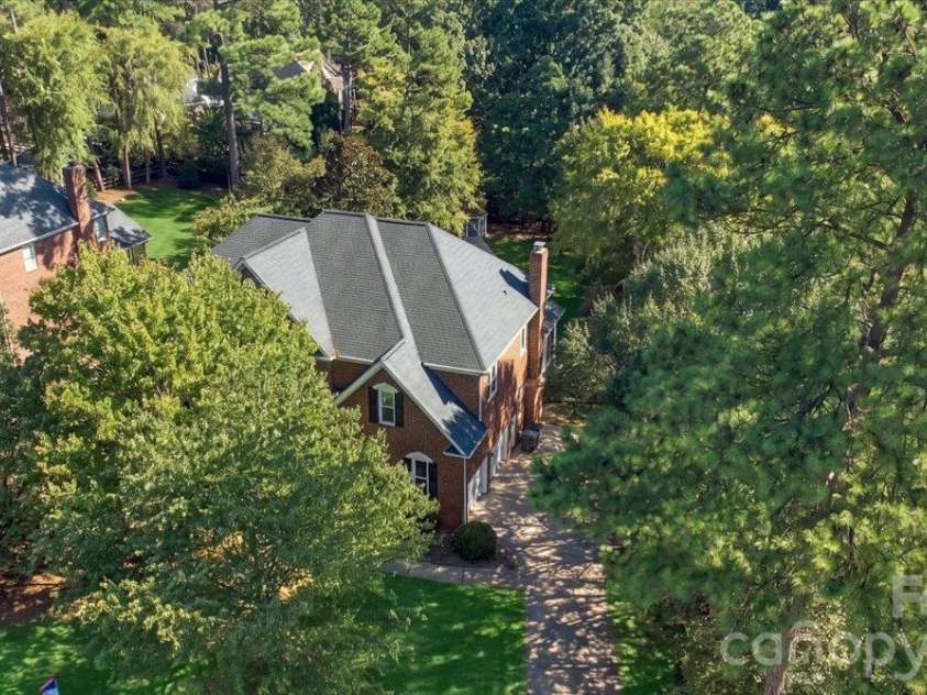 178 Cove Creek Loop, Mooresville, NC 28117.  MLS# CAR4424968, YatesRealty ID 53992. 
