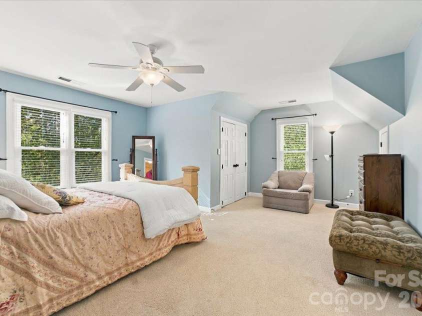 178 Cove Creek Loop, Mooresville, NC 28117.  MLS# CAR4424968, YatesRealty ID 53992. Bed/ bonus room 5