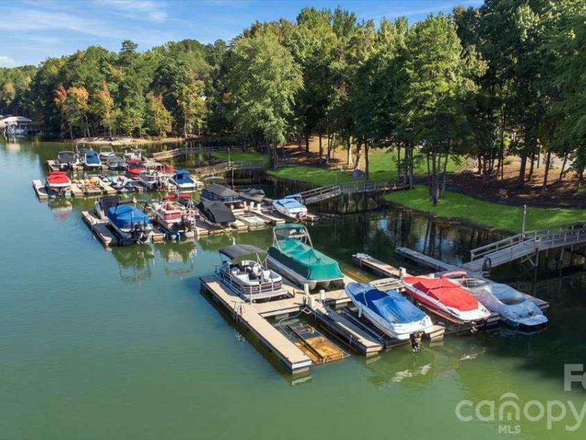 178 Cove Creek Loop, Mooresville, NC 28117.  MLS# CAR4424968, YatesRealty ID 53992. Community dock with deeded boat slip #37
