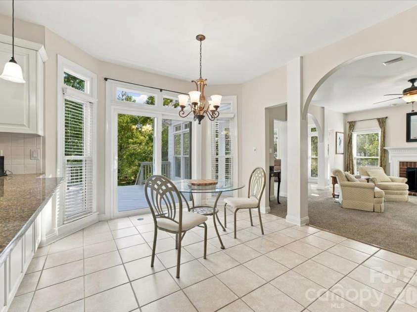 178 Cove Creek Loop, Mooresville, NC 28117.  MLS# CAR4424968, YatesRealty ID 53992. Dining area