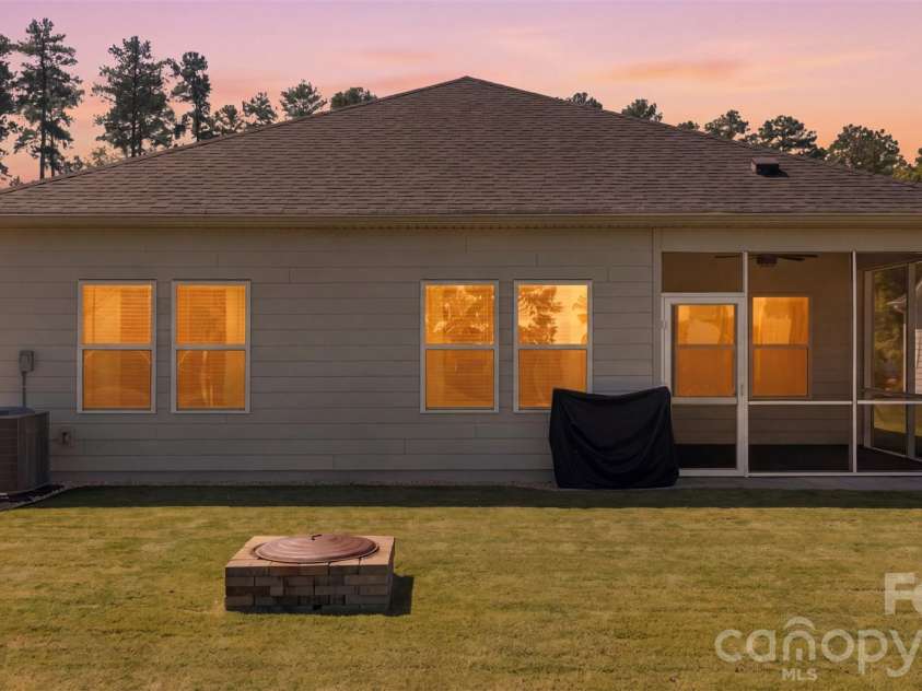 4931 Trigney Court, Charlotte, NC 28214.  MLS# CAR4425902, YatesRealty ID 53993. 