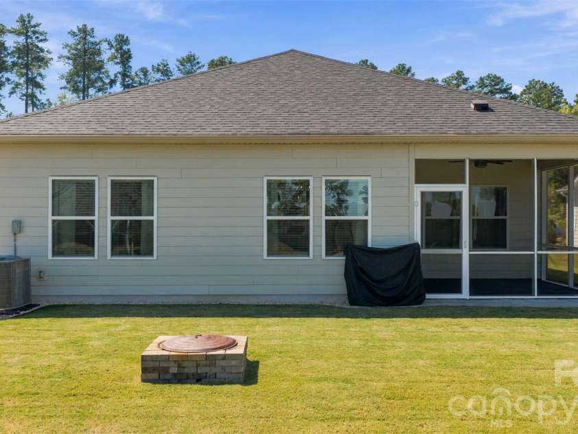 4931 Trigney Court, Charlotte, NC 28214.  MLS# CAR4425902, YatesRealty ID 53993. 