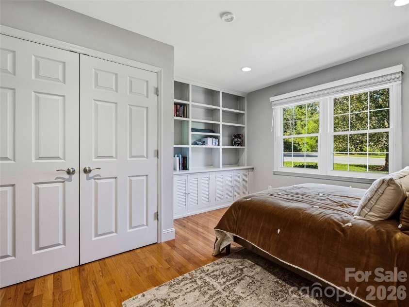 531 Bluebird Ridge, Asheville, NC 28804.  MLS# CAR4424625, YatesRealty ID 53994. Laundry closet.