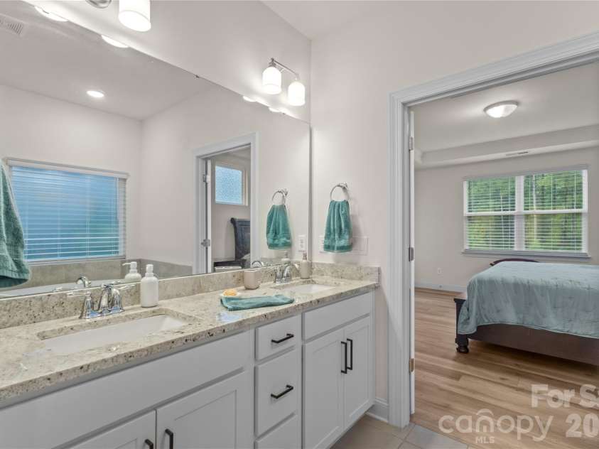4020 Clapton Drive, Lancaster, SC 29720.  MLS# CAR4426441, YatesRealty ID 53996. 