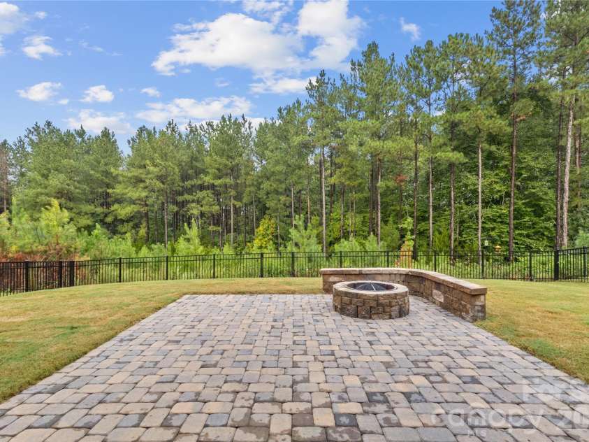 4020 Clapton Drive, Lancaster, SC 29720.  MLS# CAR4426441, YatesRealty ID 53996. 