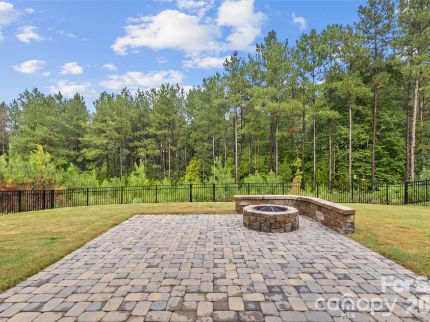 4020 Clapton Drive, Lancaster, SC 29720.  MLS# CAR4426441, YatesRealty ID 53996. 