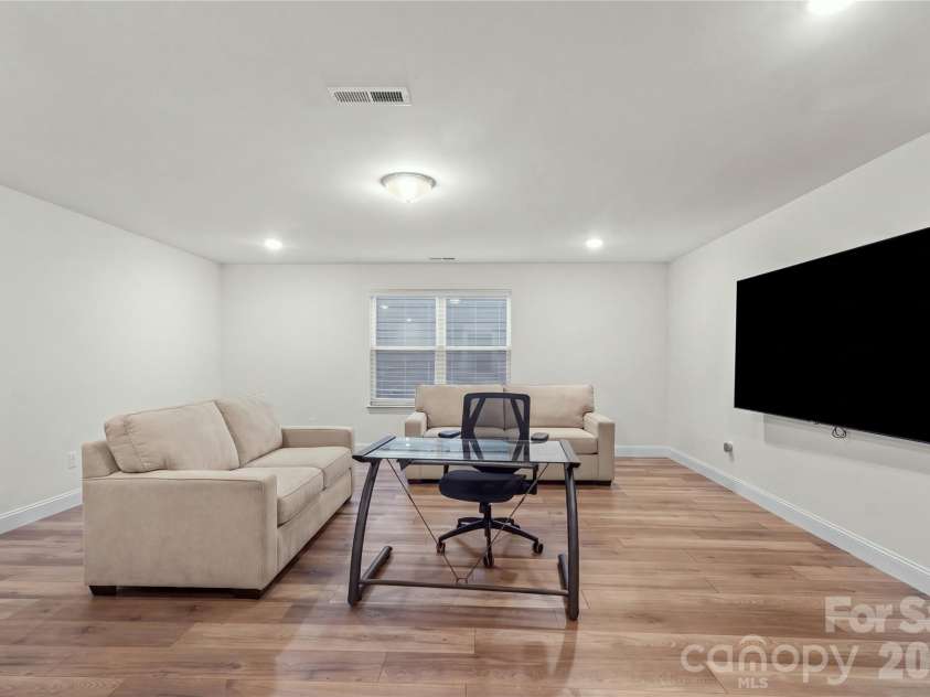 4020 Clapton Drive, Lancaster, SC 29720.  MLS# CAR4426441, YatesRealty ID 53996. Loft/bonus area
