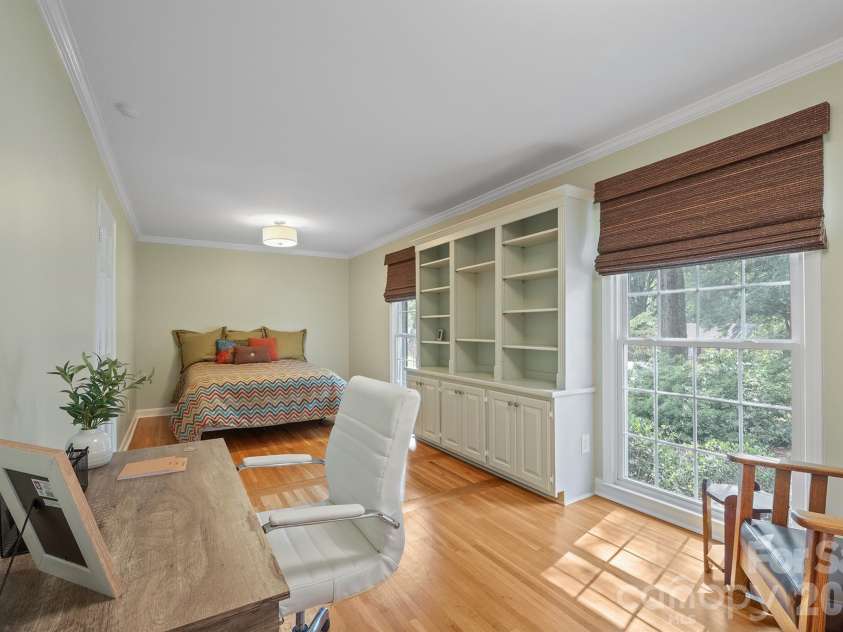 6009 Bismark Place, Charlotte, NC 28211.  MLS# CAR4425141, YatesRealty ID 53997. 