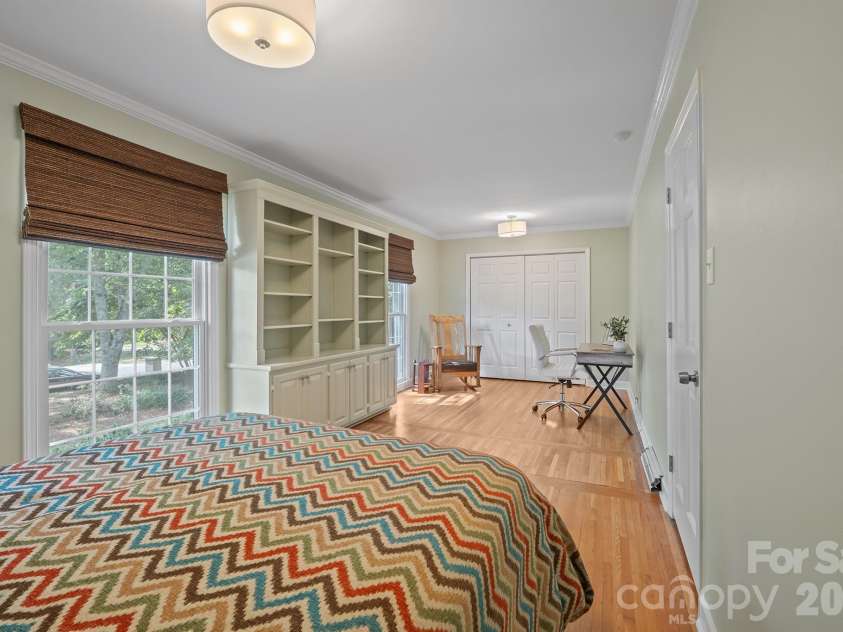 6009 Bismark Place, Charlotte, NC 28211.  MLS# CAR4425141, YatesRealty ID 53997. 