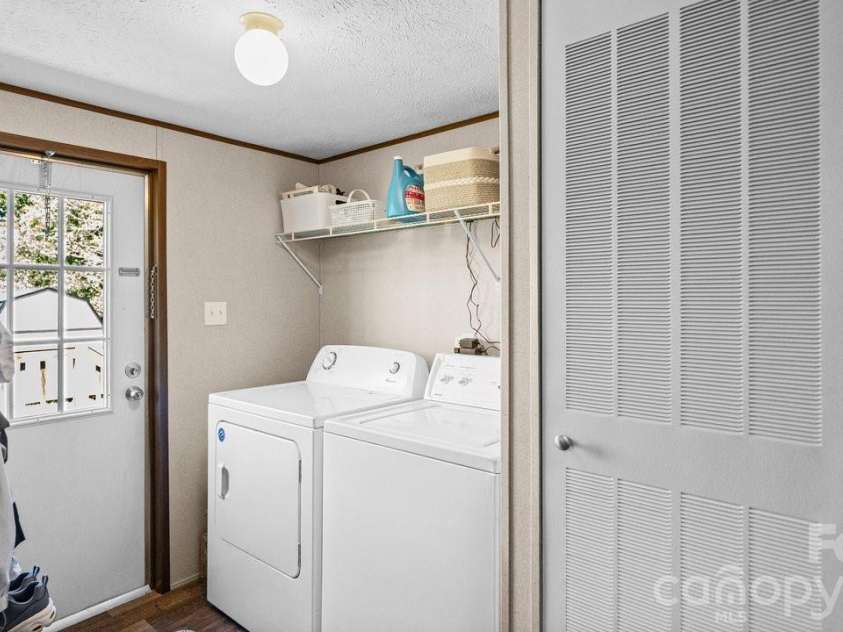 137 Calhoun Road, Stony Point, NC 28678.  MLS# CAR4426600, YatesRealty ID 53998. 