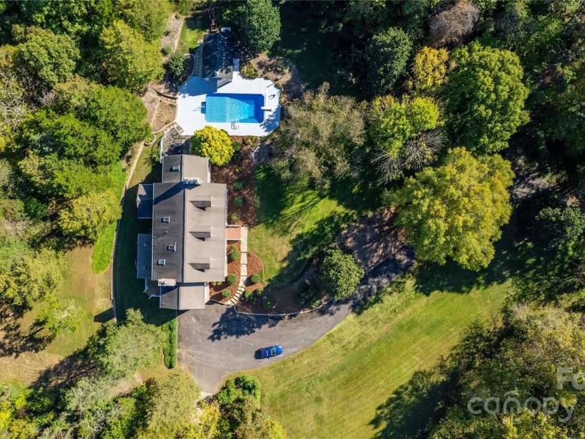 4141 Shattalon Drive, Winston Salem, NC 27106.  MLS# CAR4288994, YatesRealty ID 54. 