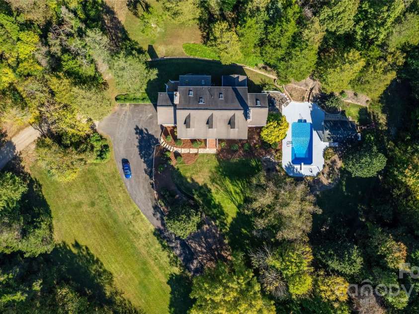 4141 Shattalon Drive, Winston Salem, NC 27106.  MLS# CAR4288994, YatesRealty ID 54. 