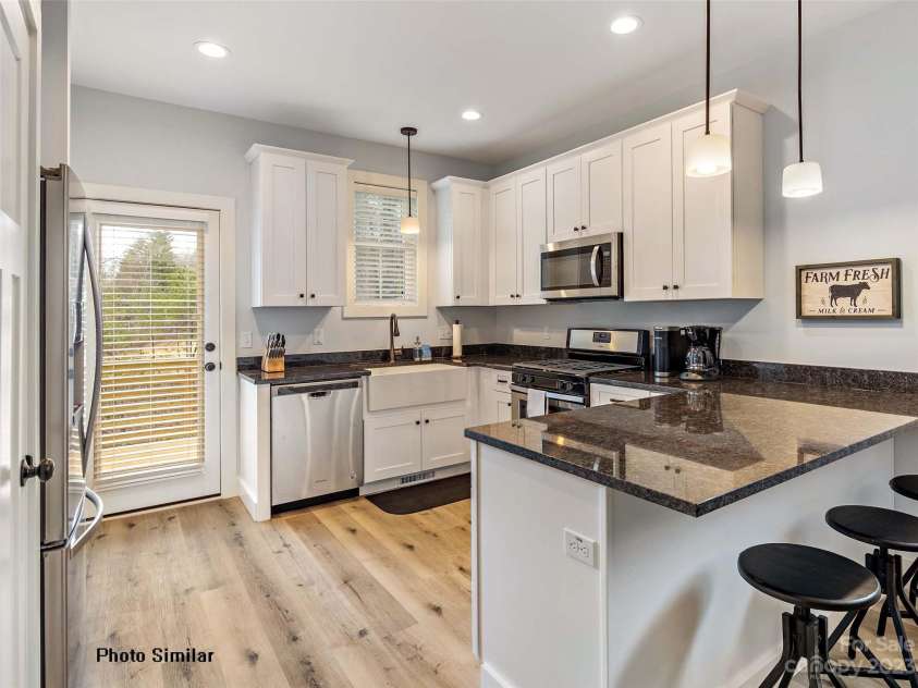 62 Westside Village Road, Fairview, NC 28730.  MLS# CAR4071238, YatesRealty ID 54. 