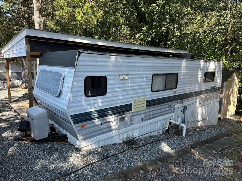 110 Meadowview Circle, New London, NC 28127.  MLS# CAR4305233, YatesRealty ID 540. 