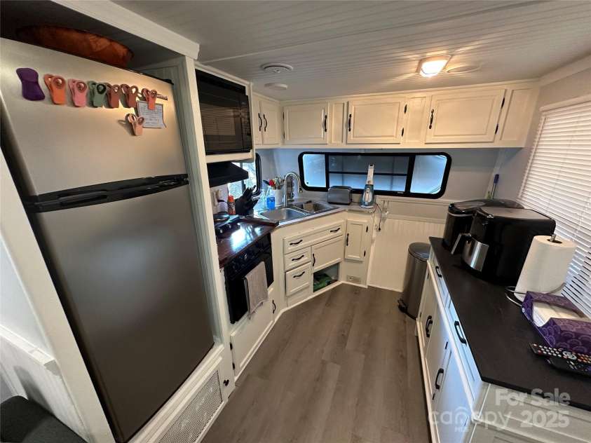 110 Meadowview Circle, New London, NC 28127.  MLS# CAR4305233, YatesRealty ID 540. 