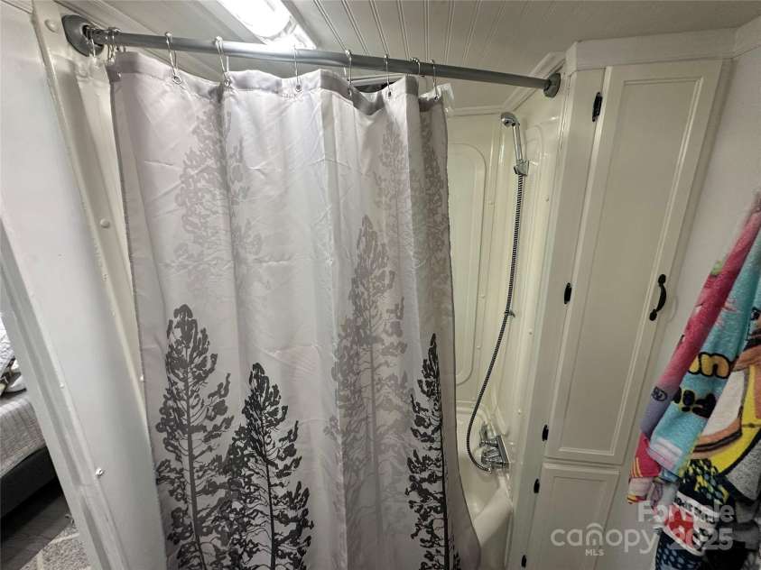 110 Meadowview Circle, New London, NC 28127.  MLS# CAR4305233, YatesRealty ID 540. 