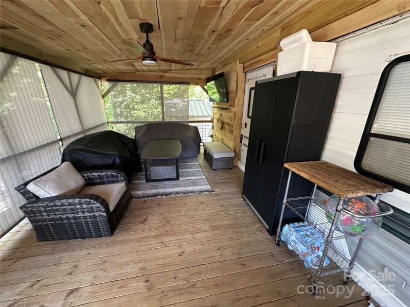 110 Meadowview Circle, New London, NC 28127.  MLS# CAR4305233, YatesRealty ID 540. 