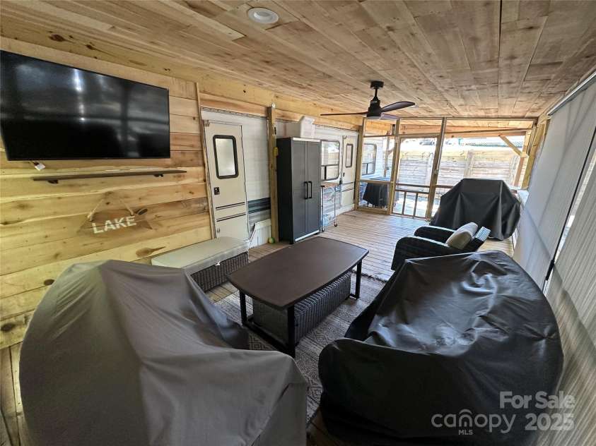 110 Meadowview Circle, New London, NC 28127.  MLS# CAR4305233, YatesRealty ID 540. 