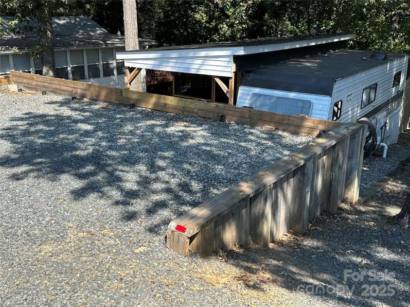 110 Meadowview Circle, New London, NC 28127.  MLS# CAR4305233, YatesRealty ID 540. 