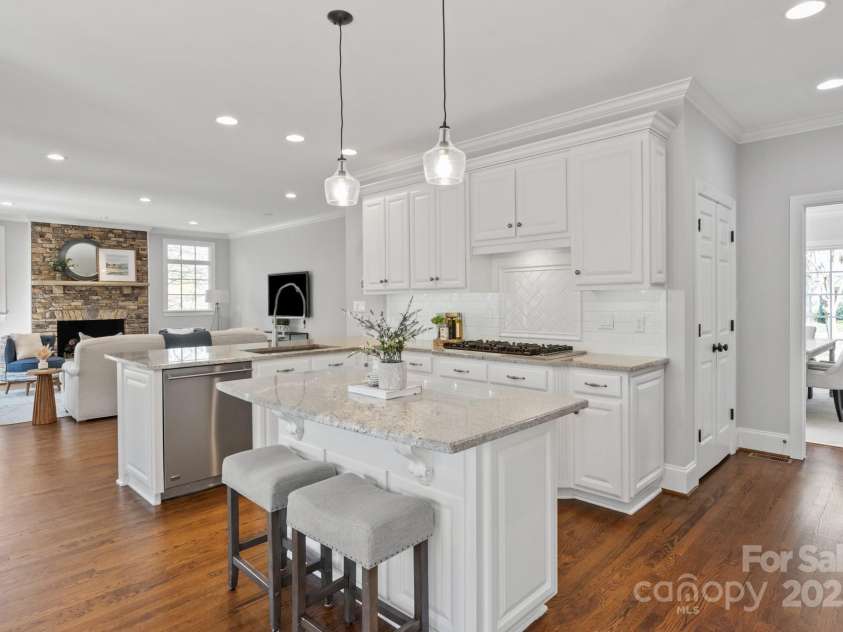 1005 Seminole Drive, Waxhaw, NC 28173.  MLS# CAR4238659, YatesRealty ID 5400. 