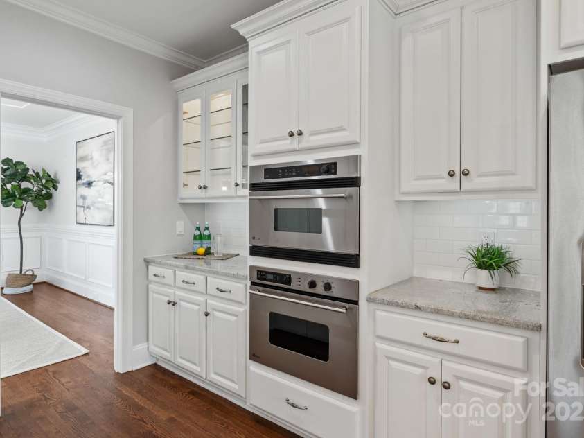 1005 Seminole Drive, Waxhaw, NC 28173.  MLS# CAR4238659, YatesRealty ID 5400. 