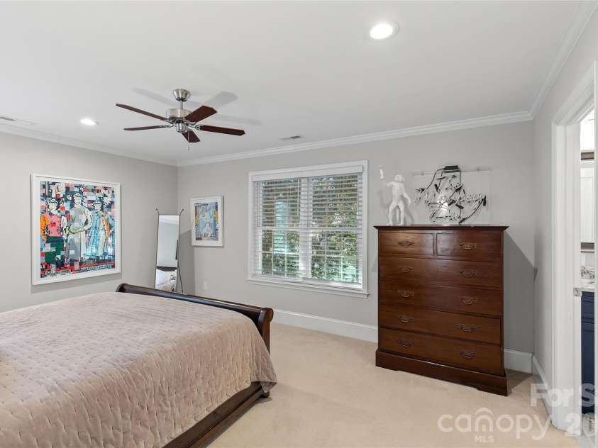 2608 Shenandoah Avenue, Charlotte, NC 28205.  MLS# CAR4423935, YatesRealty ID 54000. Primary Bedroom