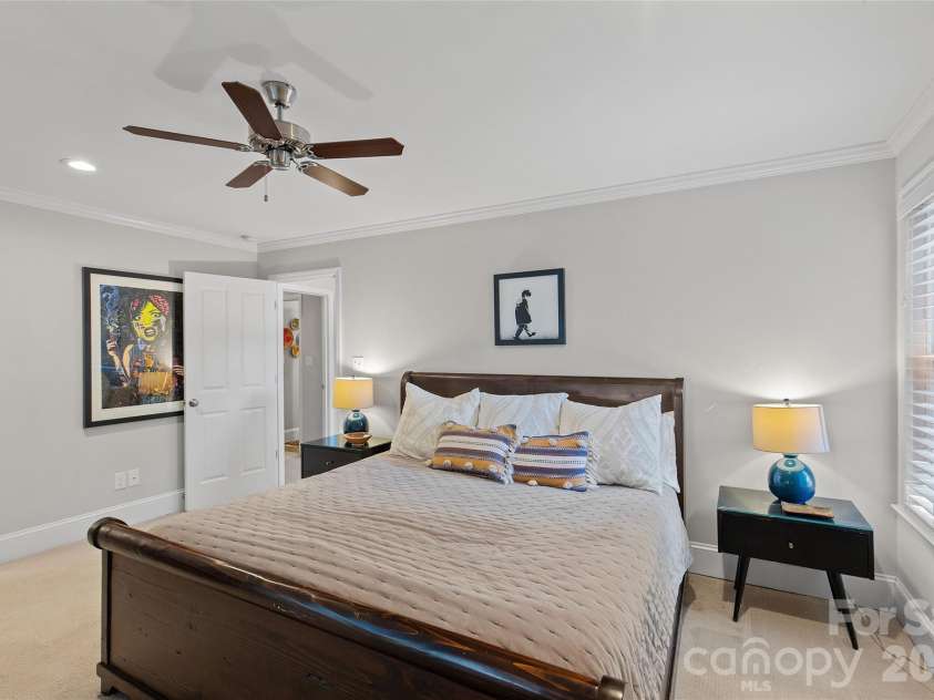 2608 Shenandoah Avenue, Charlotte, NC 28205.  MLS# CAR4423935, YatesRealty ID 54000. Primary Bedroom