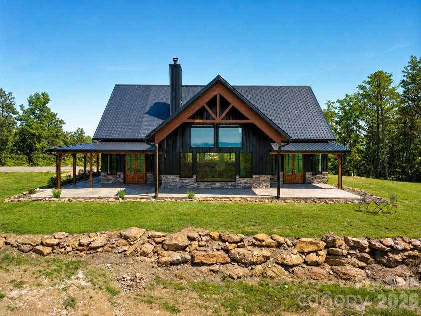 3752 Mountain Vista Drive, Valdese, NC 28655.  MLS# CAR4421721, YatesRealty ID 54003. 