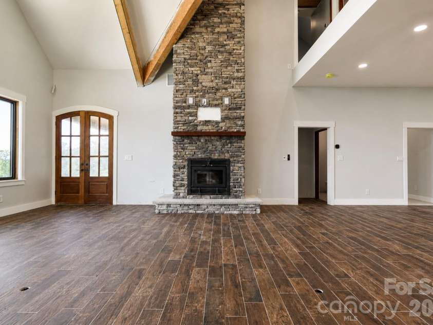 3752 Mountain Vista Drive, Valdese, NC 28655.  MLS# CAR4421721, YatesRealty ID 54003. 