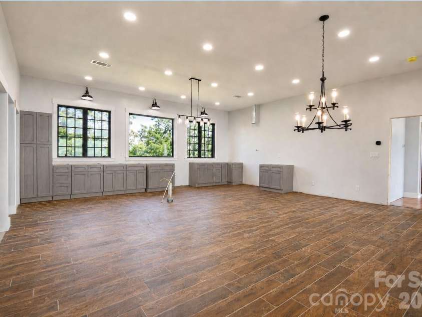 3752 Mountain Vista Drive, Valdese, NC 28655.  MLS# CAR4421721, YatesRealty ID 54003. 