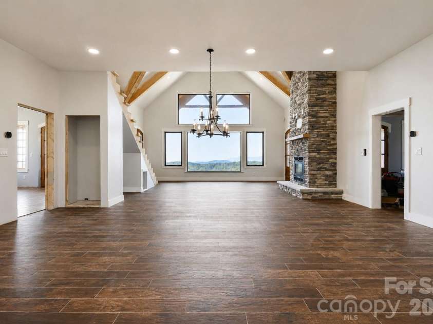 3752 Mountain Vista Drive, Valdese, NC 28655.  MLS# CAR4421721, YatesRealty ID 54003. 