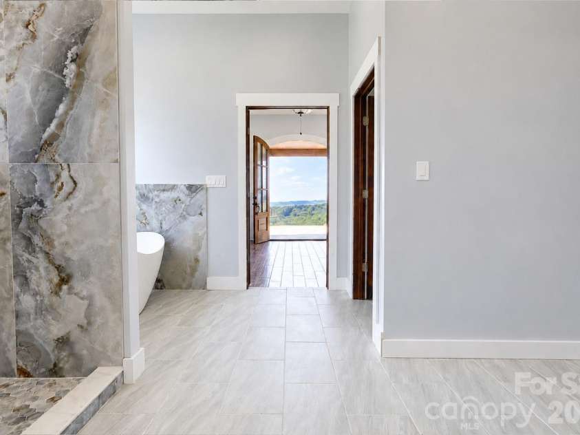 3752 Mountain Vista Drive, Valdese, NC 28655.  MLS# CAR4421721, YatesRealty ID 54003. 