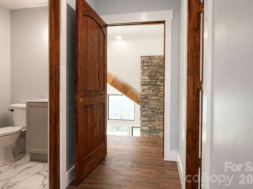 3752 Mountain Vista Drive, Valdese, NC 28655.  MLS# CAR4421721, YatesRealty ID 54003. 