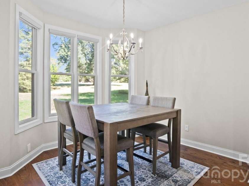142 Fairway Drive, Mooresville, NC 28117.  MLS# CAR4416164, YatesRealty ID 54005. 