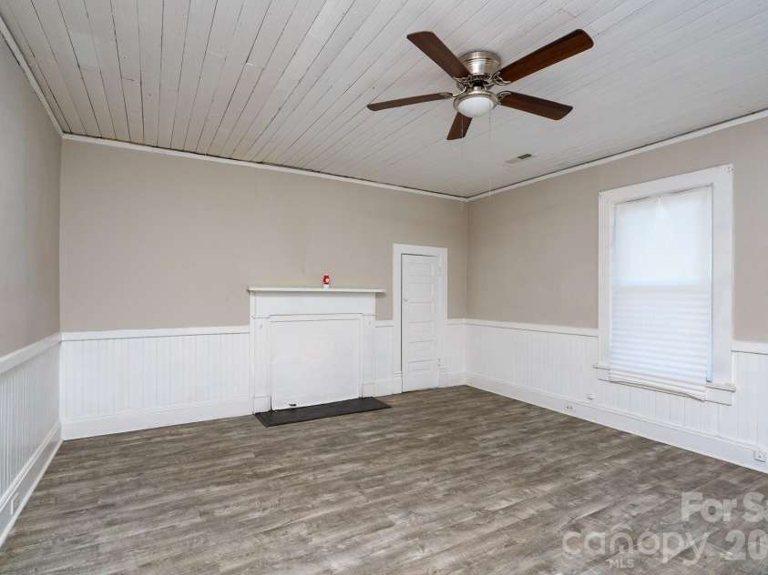 1033 Fulton Street, Salisbury, NC 28144.  MLS# CAR4429546, YatesRealty ID 54007. 