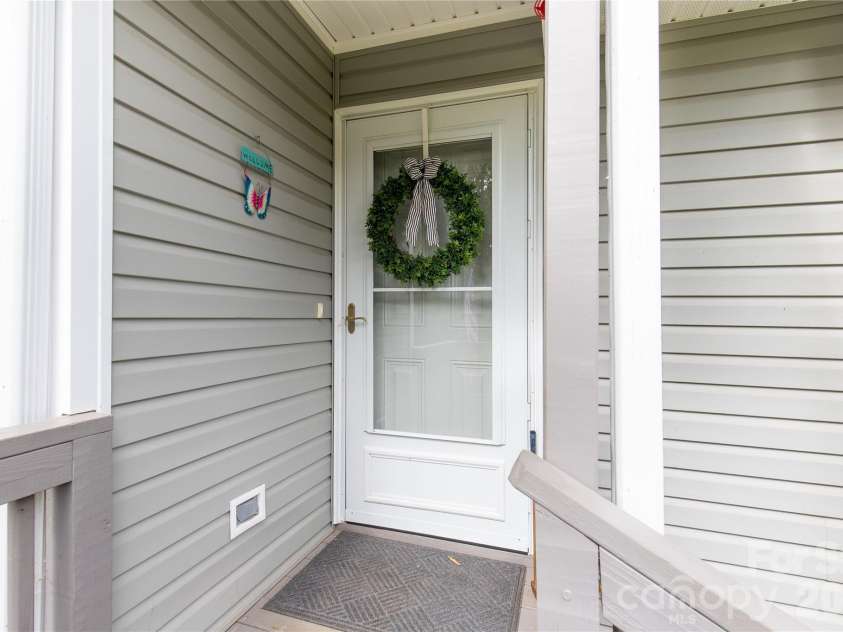 1154 Birchwood Drive, Clover, SC 29710.  MLS# CAR4425698, YatesRealty ID 54009. Front Door