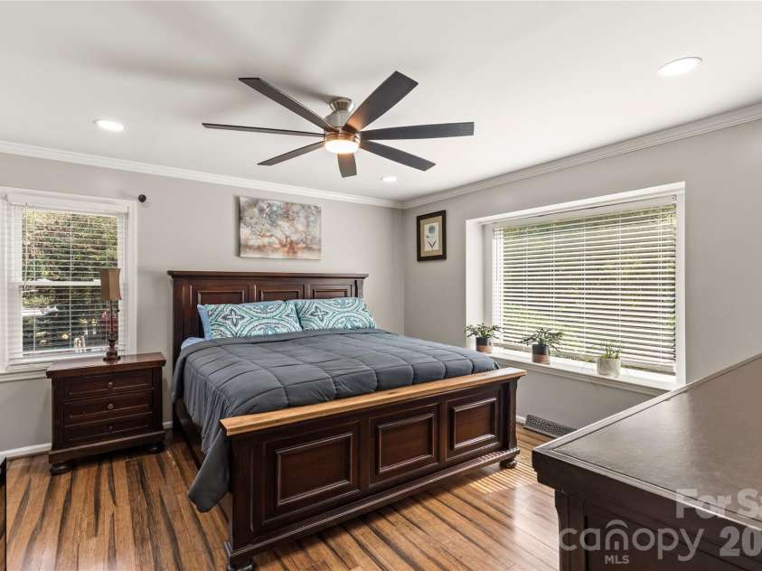 1154 Birchwood Drive, Clover, SC 29710.  MLS# CAR4425698, YatesRealty ID 54009. Primary BR with window ledge