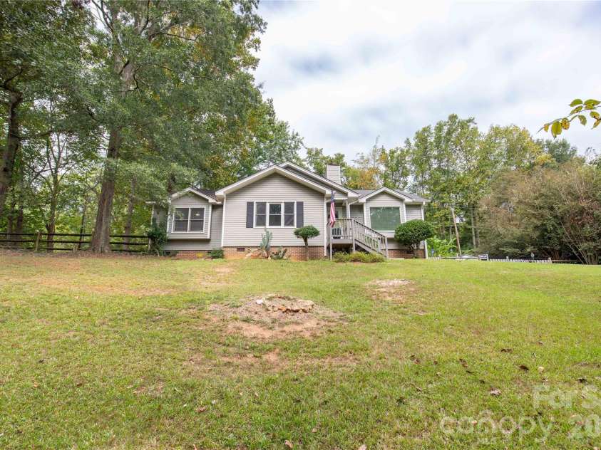 1154 Birchwood Drive, Clover, SC 29710.  MLS# CAR4425698, YatesRealty ID 54009. Sits high on a hill