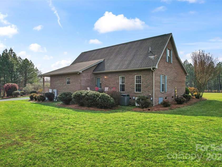158 White Road, Wadesboro, NC 28170.  MLS# CAR4207343, YatesRealty ID 5401. 