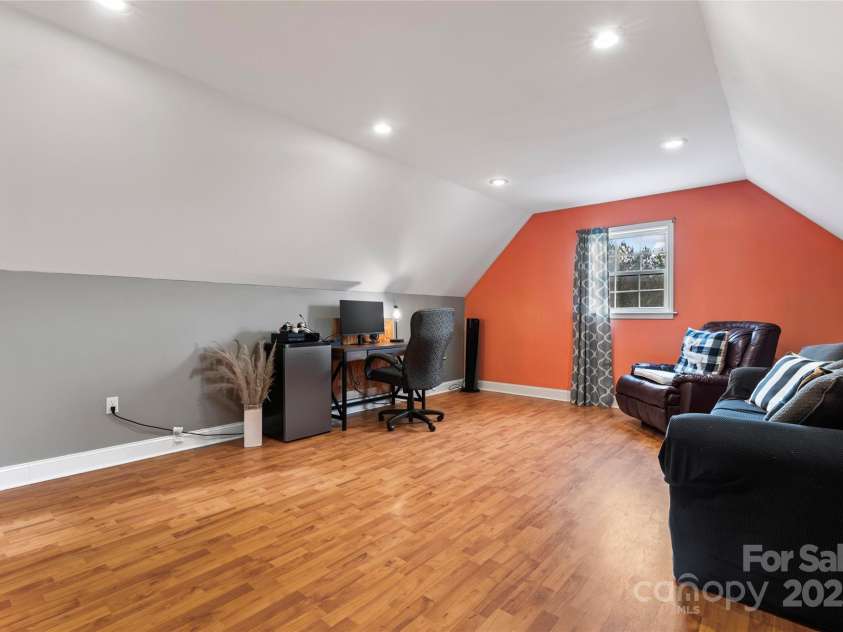 158 White Road, Wadesboro, NC 28170.  MLS# CAR4207343, YatesRealty ID 5401. 