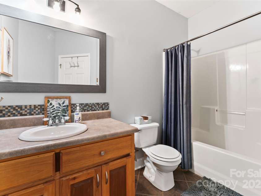 158 White Road, Wadesboro, NC 28170.  MLS# CAR4207343, YatesRealty ID 5401. Additional full bath.