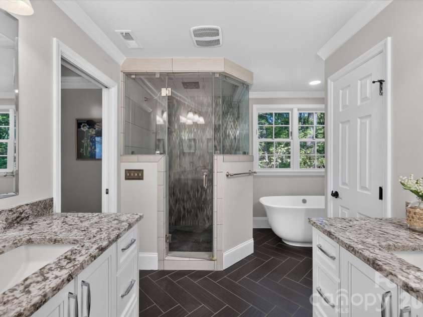 9613 Marvin School Road, Waxhaw, NC 28173.  MLS# CAR4425425, YatesRealty ID 54011. 