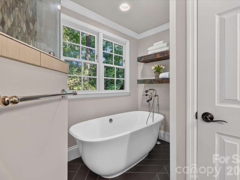 9613 Marvin School Road, Waxhaw, NC 28173.  MLS# CAR4425425, YatesRealty ID 54011. 