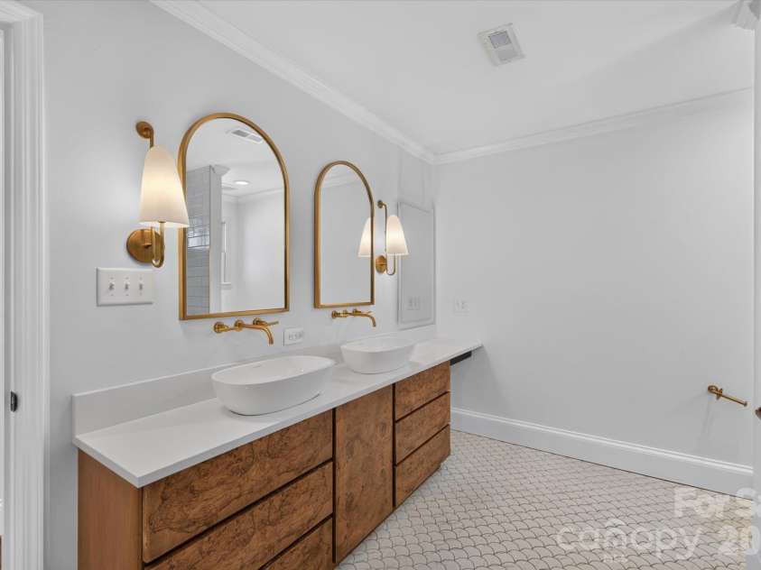 9613 Marvin School Road, Waxhaw, NC 28173.  MLS# CAR4425425, YatesRealty ID 54011. 