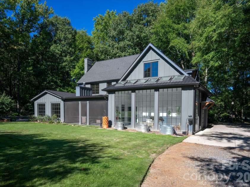 9613 Marvin School Road, Waxhaw, NC 28173.  MLS# CAR4425425, YatesRealty ID 54011. 