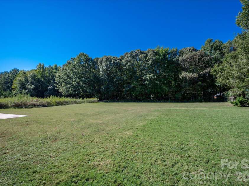 9613 Marvin School Road, Waxhaw, NC 28173.  MLS# CAR4425425, YatesRealty ID 54011. 