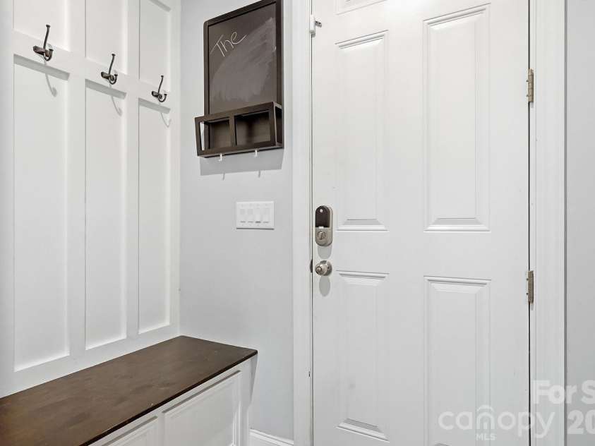 10079 Fox Trotter Lane, Midland, NC 28107.  MLS# CAR4429949, YatesRealty ID 54014. 